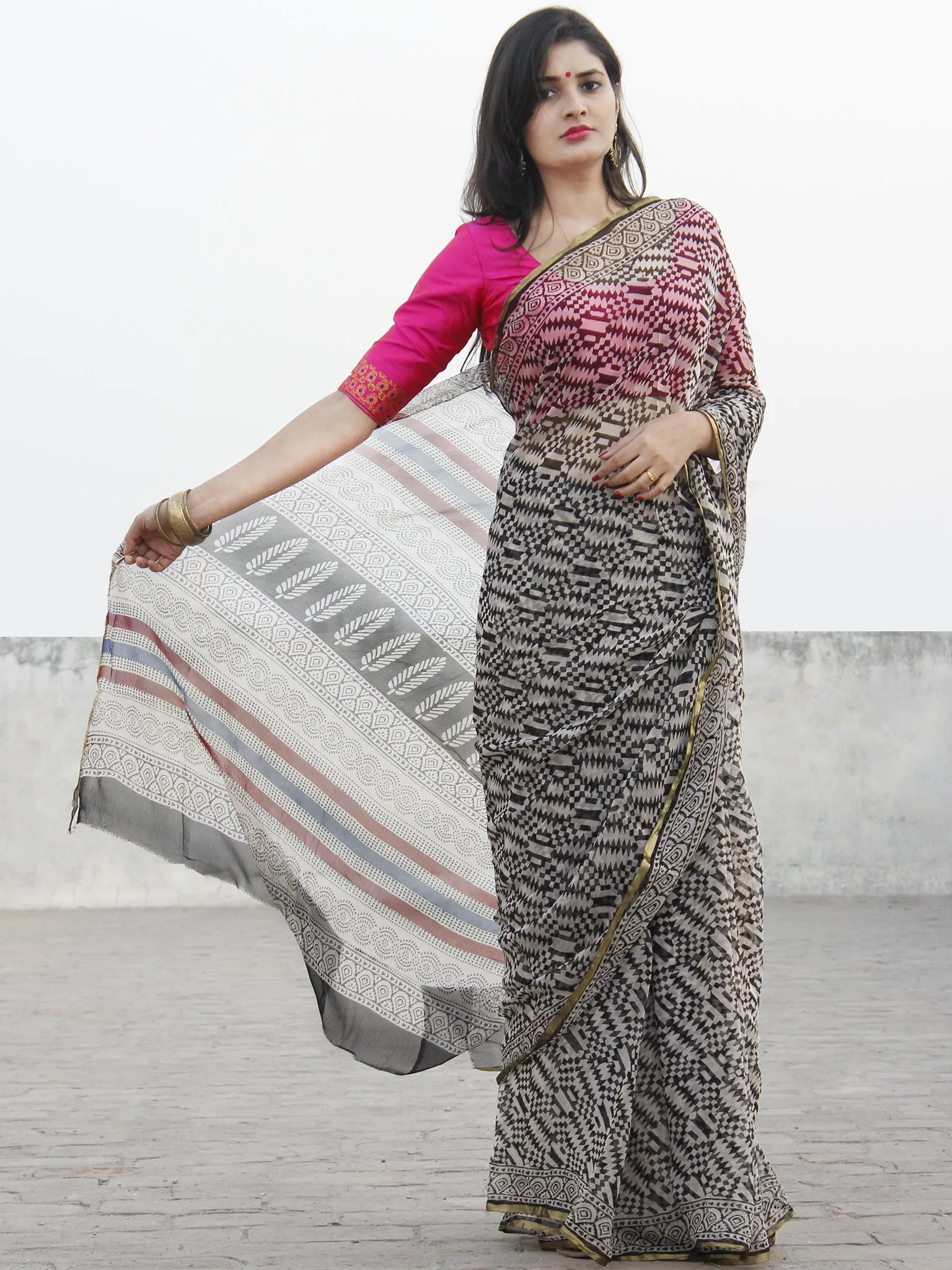 Beige Black Hand Block Printed Chiffon Saree With Zari Border - S031702574