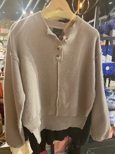 Down Play Henley Sweater