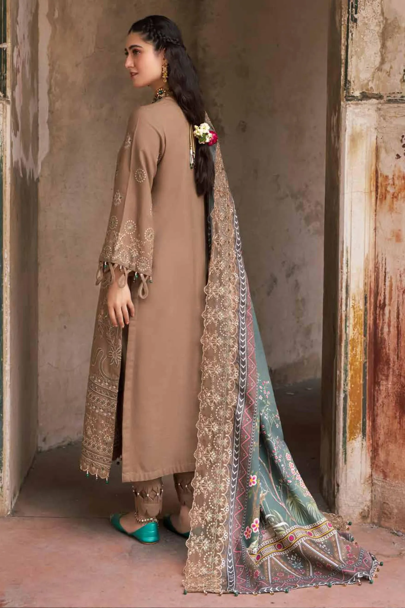 Maya by Nureh Unstitched 3 Piece Embroidered Khaddar Collection'2022-NW-71