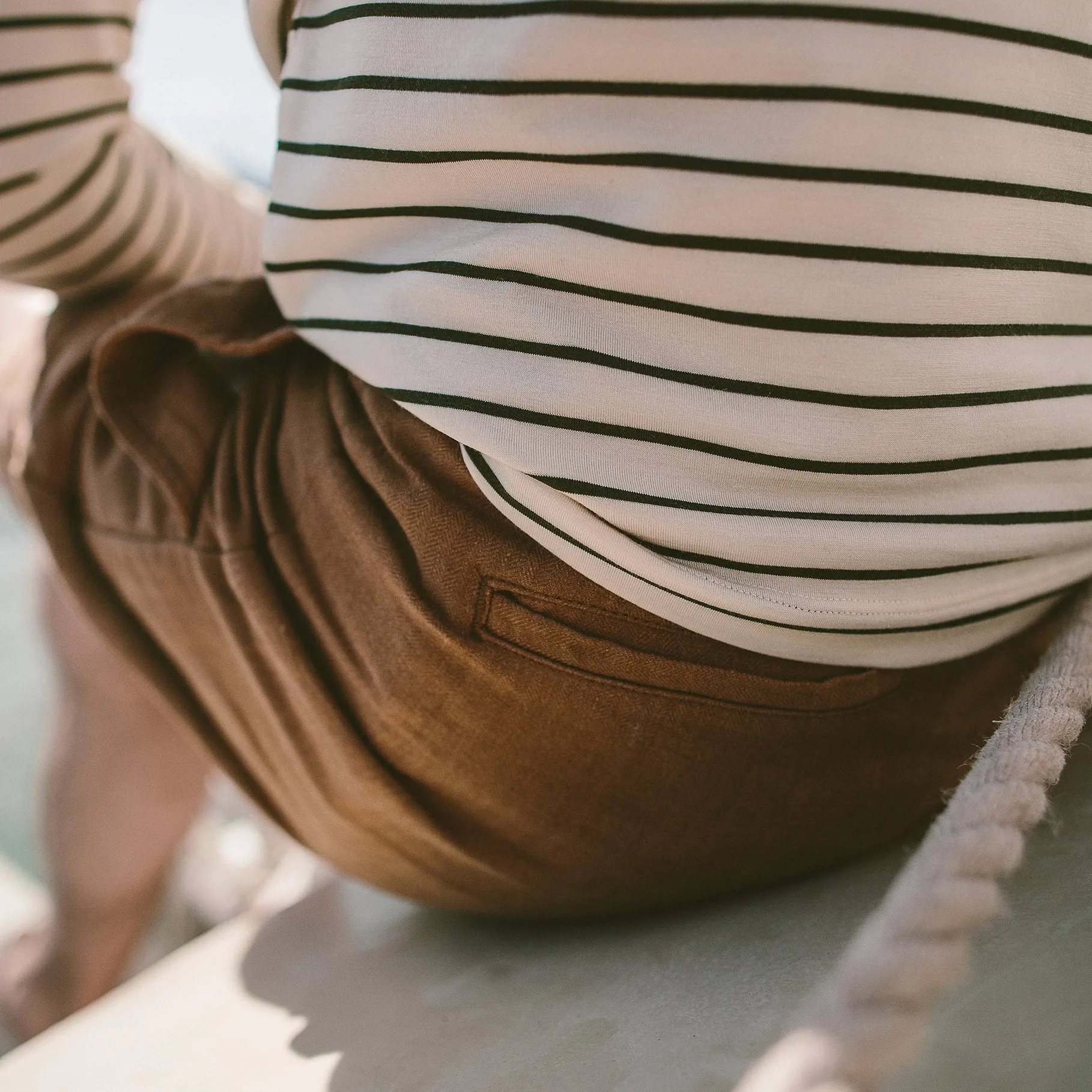 The Maritime Short in British Khaki Linen Herringbone